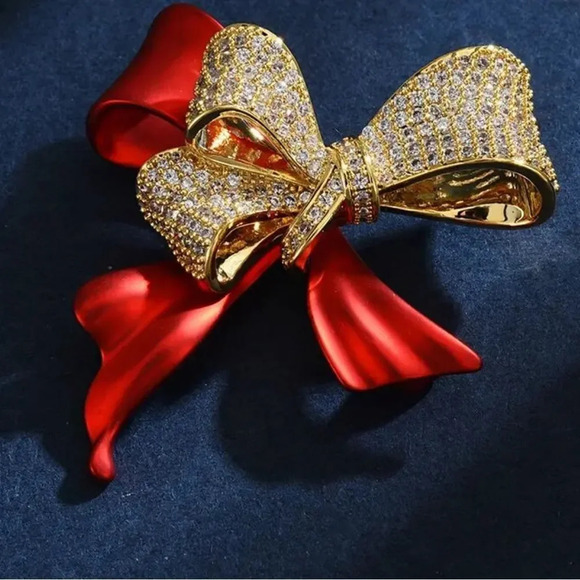 ⭐️🆕⭐️VQ Bowknot Brooch - Picture 2 of 4